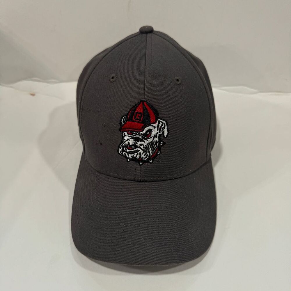 Georgia Bulldogs Gray Adjustable Baseball Cap Unisex Adult Hat